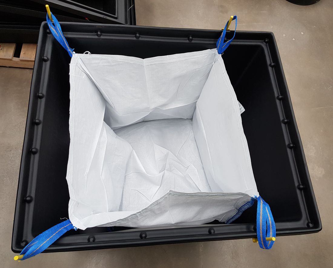 Slurry Solutions Big Dog Bin, (L 1.6m x W 1.2m x H 1.06m)