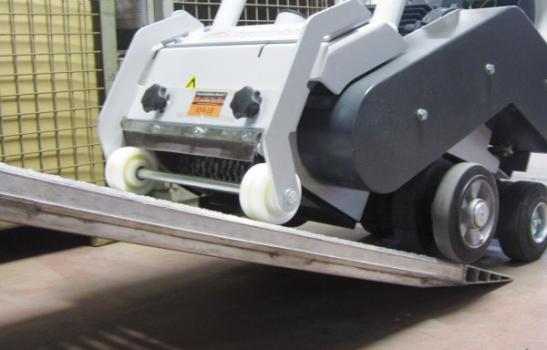 BEF320 Schwamborn Scarifier. Three phase , self-propelled 4x4 wheel drive , milling scarier. 11 Kw motor , 320 wide cut , 403kg , 72mm to edge ,148L x 66W x 112H , 0-8 m/min