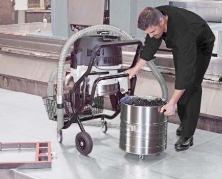 Nilfisk IVB 965 SD XC Dual Motor Industrial M Class Vacuum with XtremeClean filter cleaning system. Supplied with toolkit, 107400564 Filter, 302001480 Disposal Bag and 302003473 Safety Filter Bag.