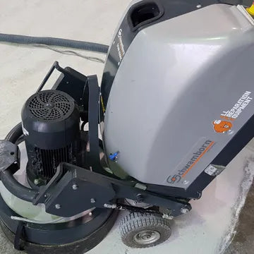IMPRESSIVE CONCRETE GRINDING PERFORMANCE WITH A REMOTE CONTROLLED SCHWAMBORN GRINDER